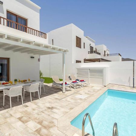 Villa Omura By Villa Plus Playa Blanca  Exterior photo