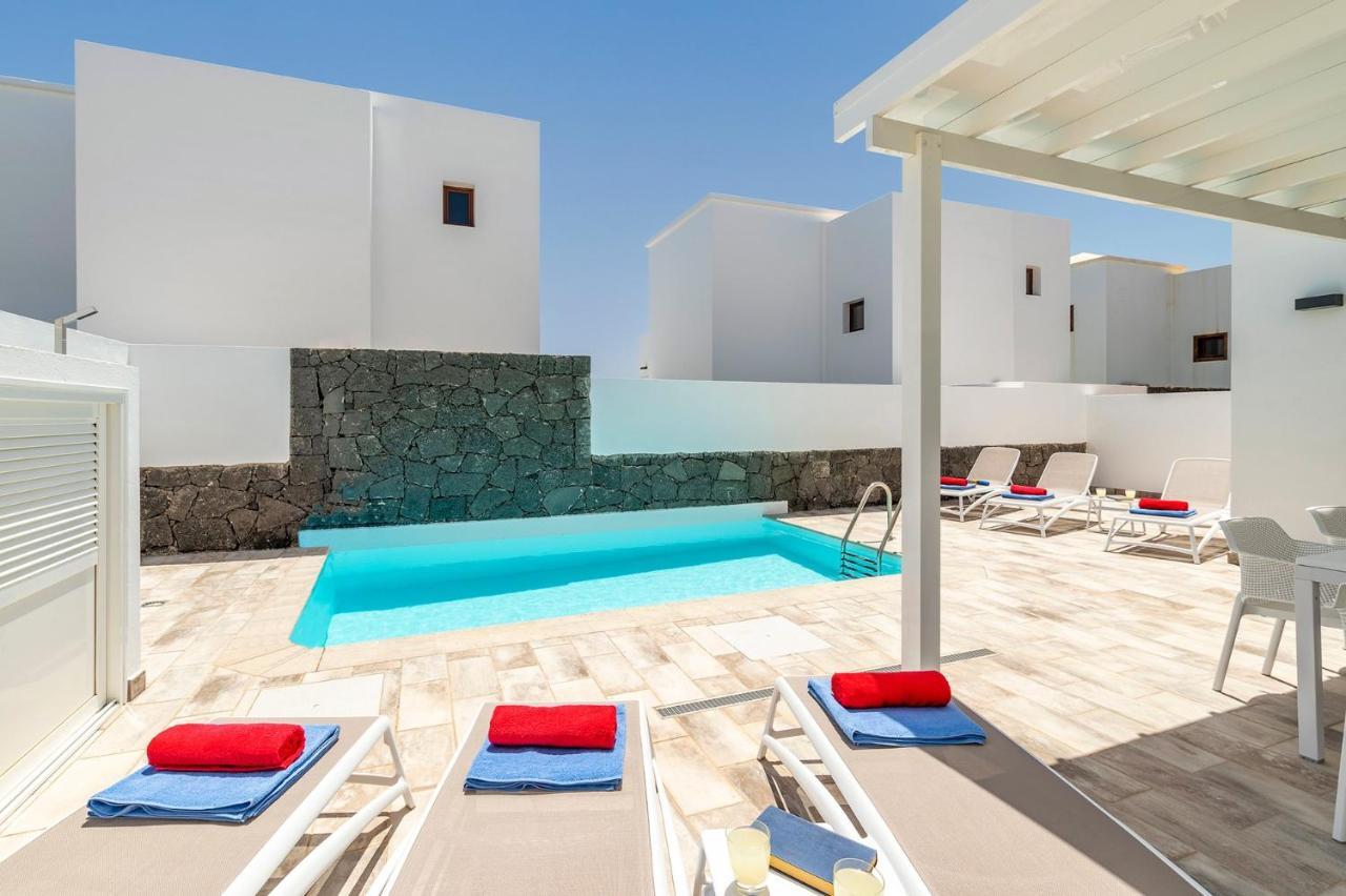 Villa Omura By Villa Plus Playa Blanca  Exterior photo